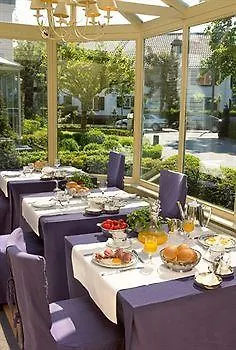 Hotel Rose De Chopin 3*